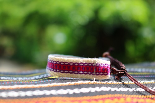 平行織手環(顏色隨機出貨)1入(標題圖檔)