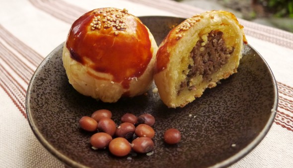 德瑪汶部落廚房五葉松樹豆月餅上市了！(標題圖檔)