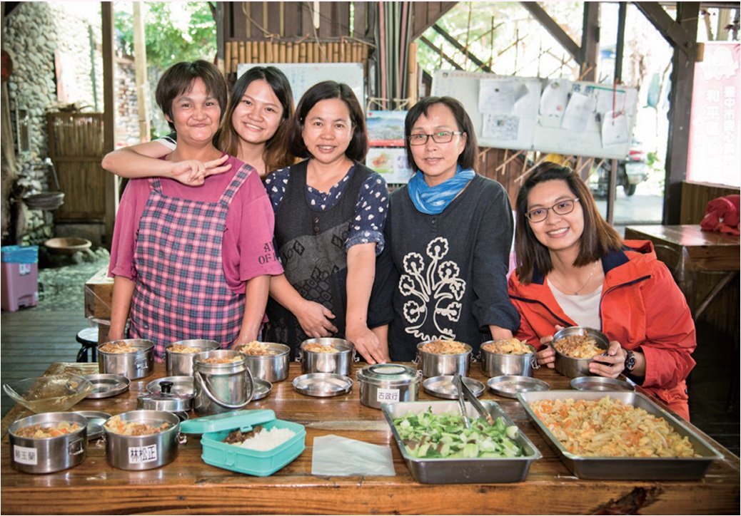 長者共食-部落組織間的合作(標題圖檔)